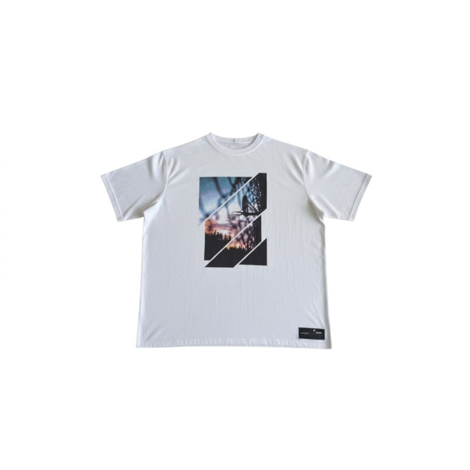 Λευκό Oversized T-Shirt με Γεωμετρικό Landscape Print – Μέγεθος XXL / Pre-Owned