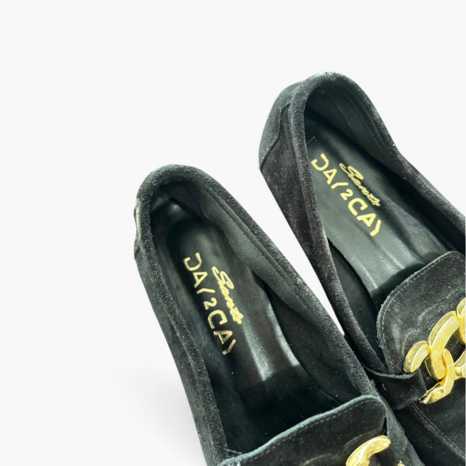 Μαύρα Suede Loafers με Χρυσή Αλυσίδα – Μέγεθος 40 / Pre-Owned