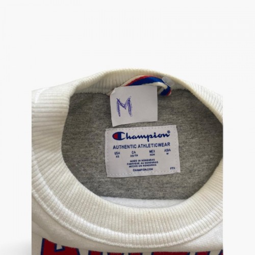 Champion New England Cream Graphic Crewneck Sweatshirt — Size M / Pre-Owned