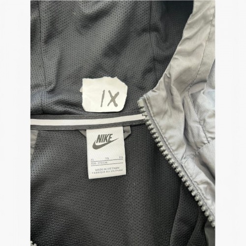 Nike Black Hooded Windbreaker — Size XL / Pre-Owned