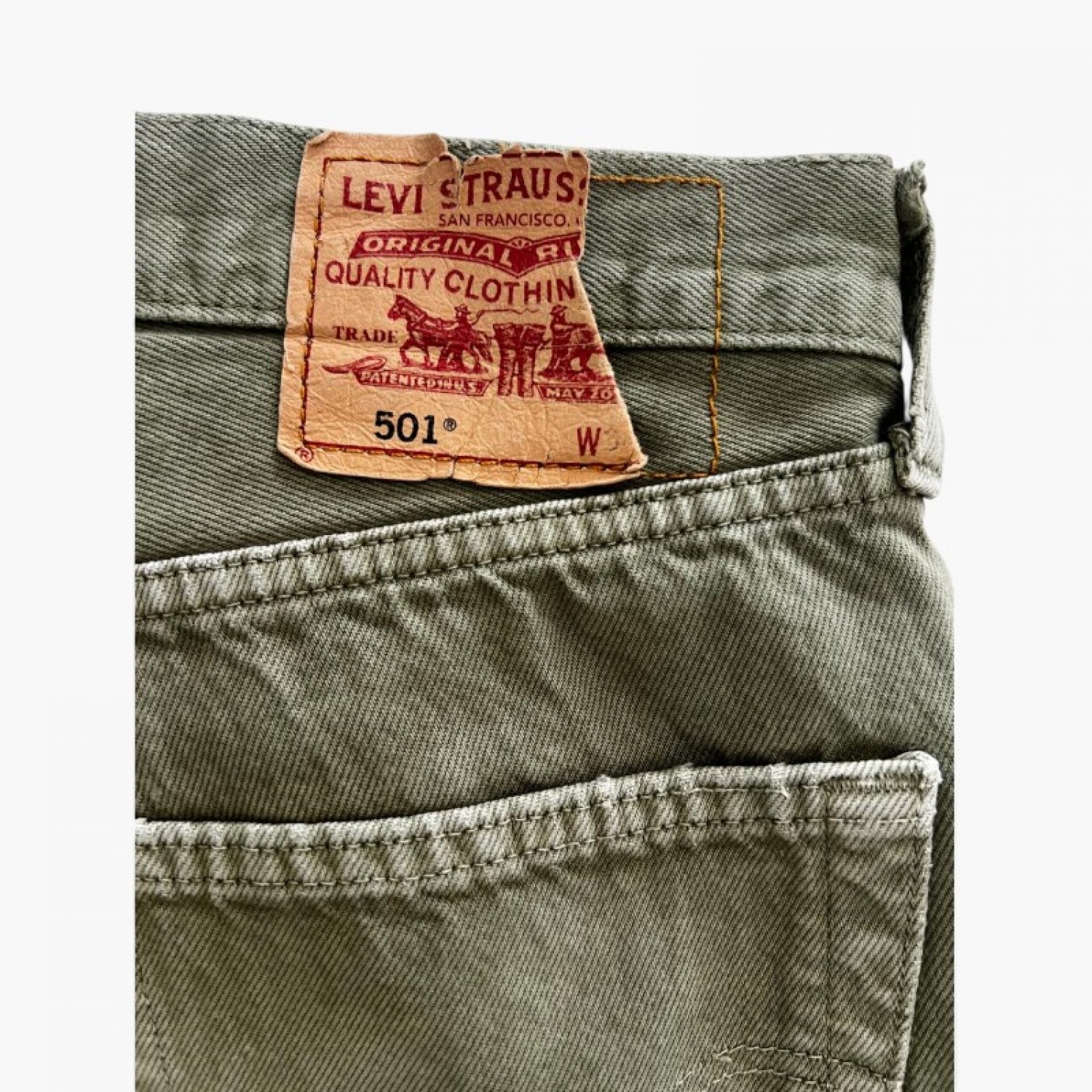 Levi’s Wide Leg Jeans — Size 44 / Pre-Owned