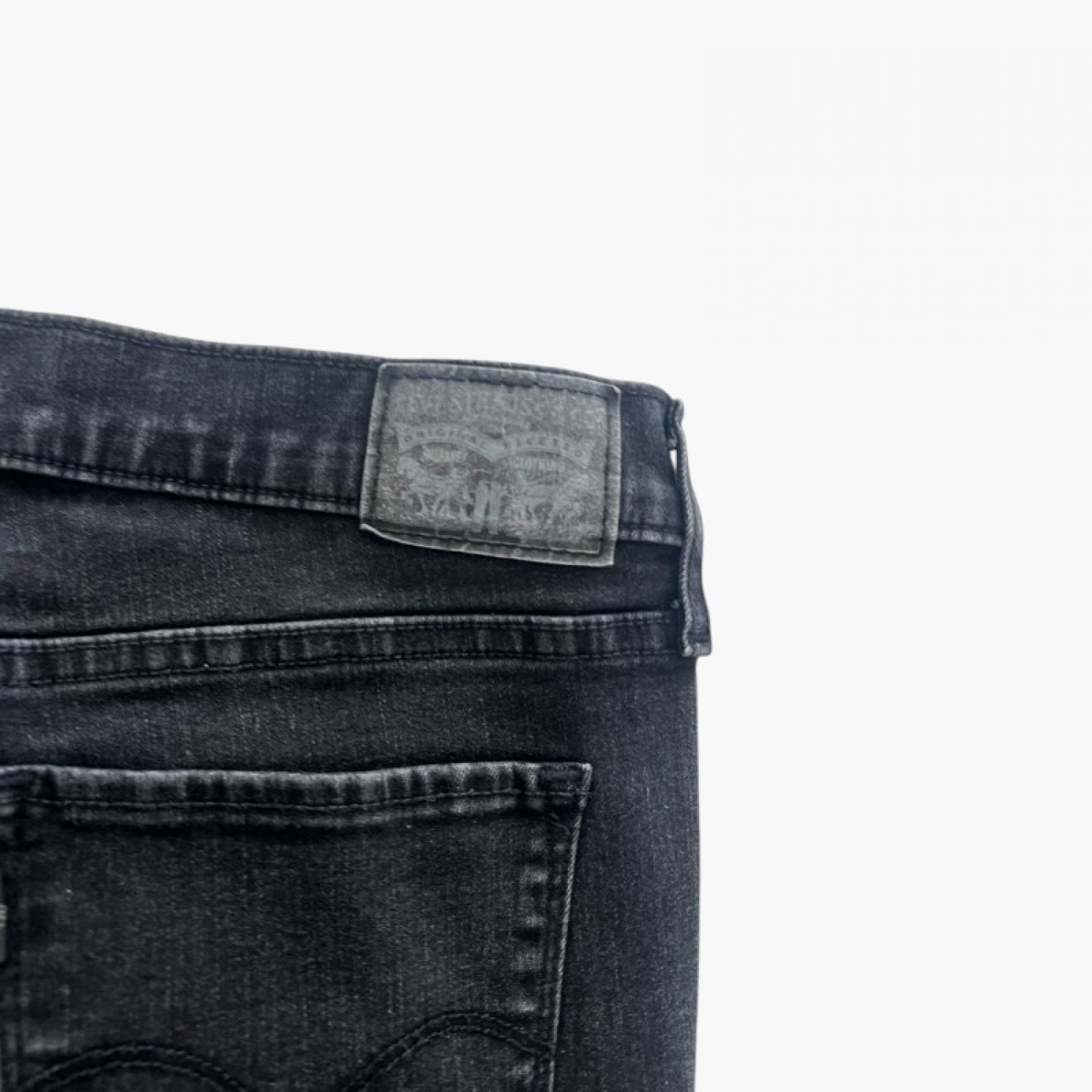 Levi’s 310 Shaping Super Skinny Μαύρο Τζιν – Μέγεθος 42 / Pre-Owned