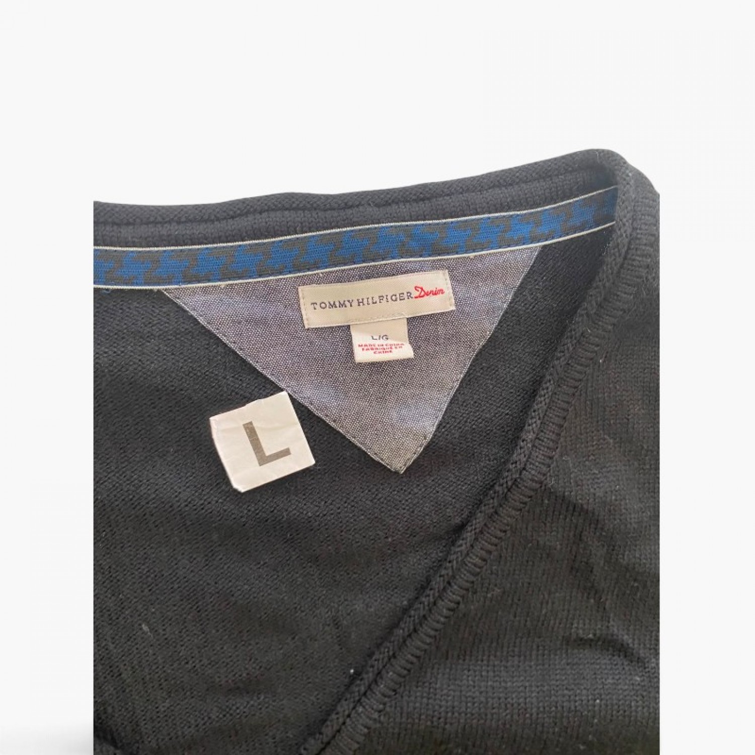 Tommy Hilfiger Denim Navy V-Neck Knit — Size L / Pre-Owned