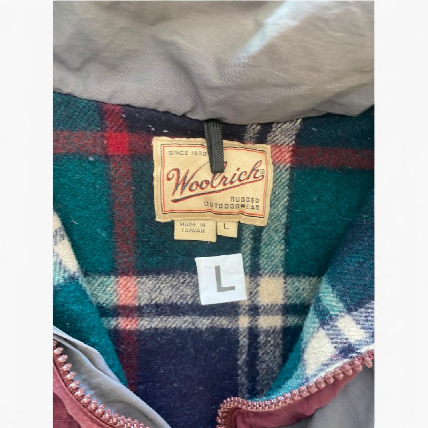 Woolrich Burgundy Hooded Outdoor Jacket — Size L / Pre-Owned