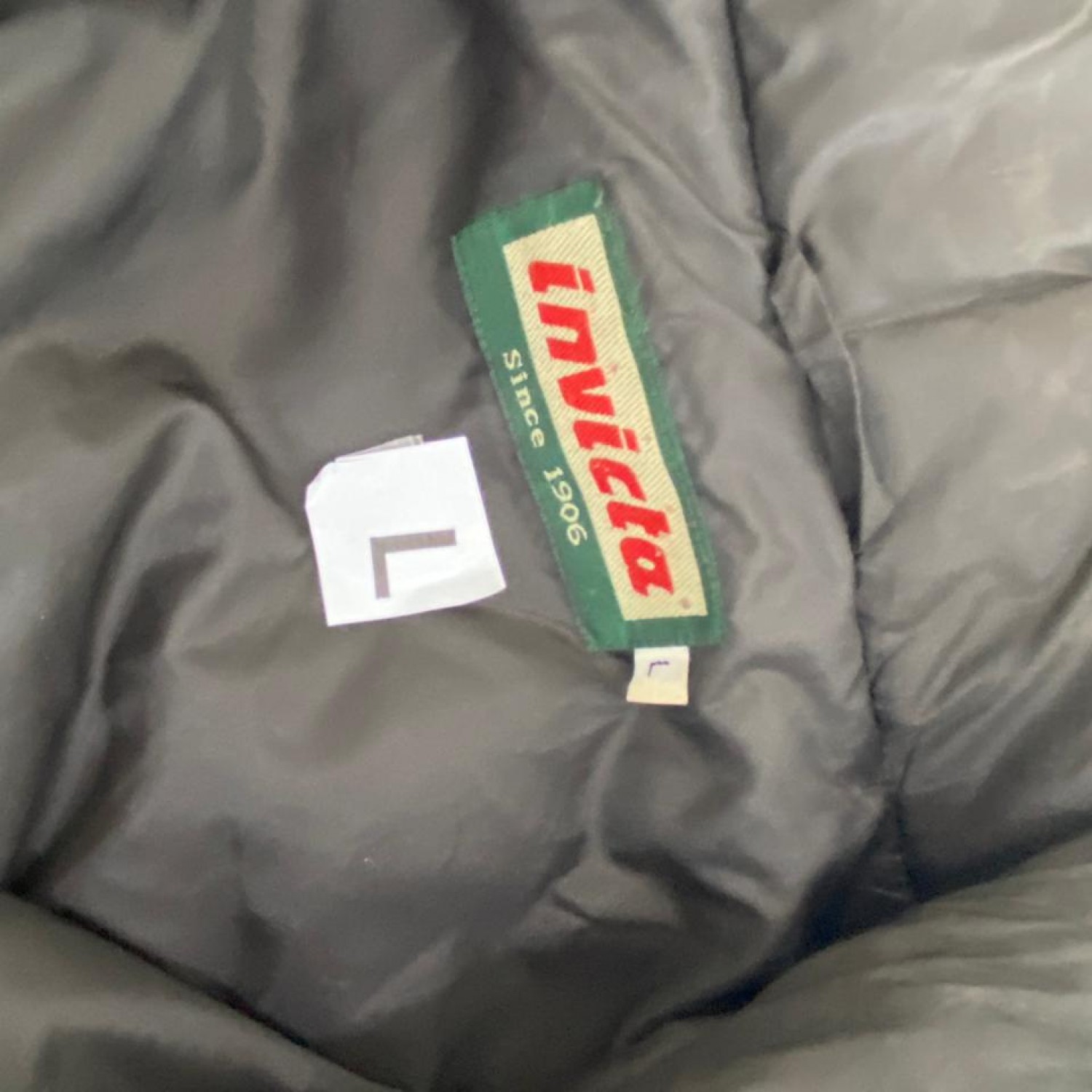 Invicta Puffer Jacket με Κουκούλα – Μαύρο – L / Pre-Owned