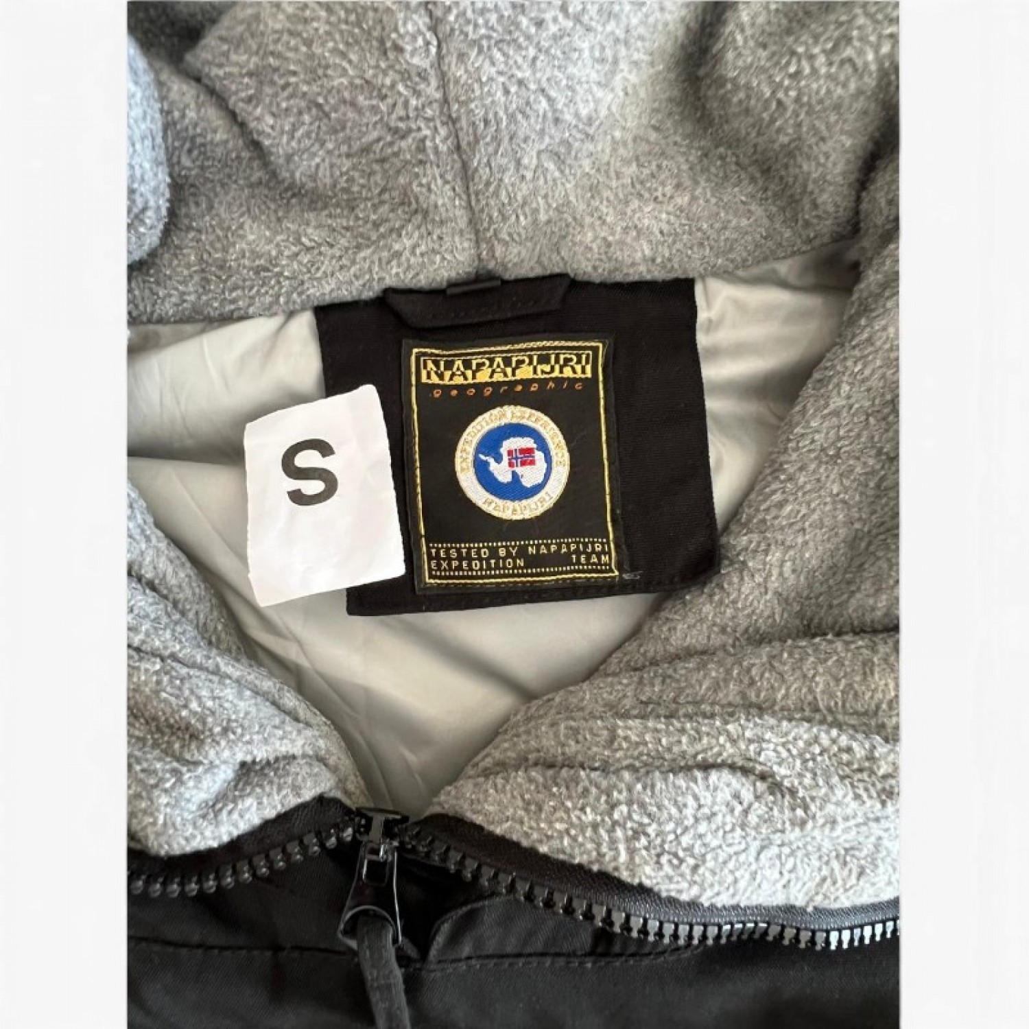 Napapijri Geographic Hooded Anorak Jacket – Μαύρο – S / Pre-Owned