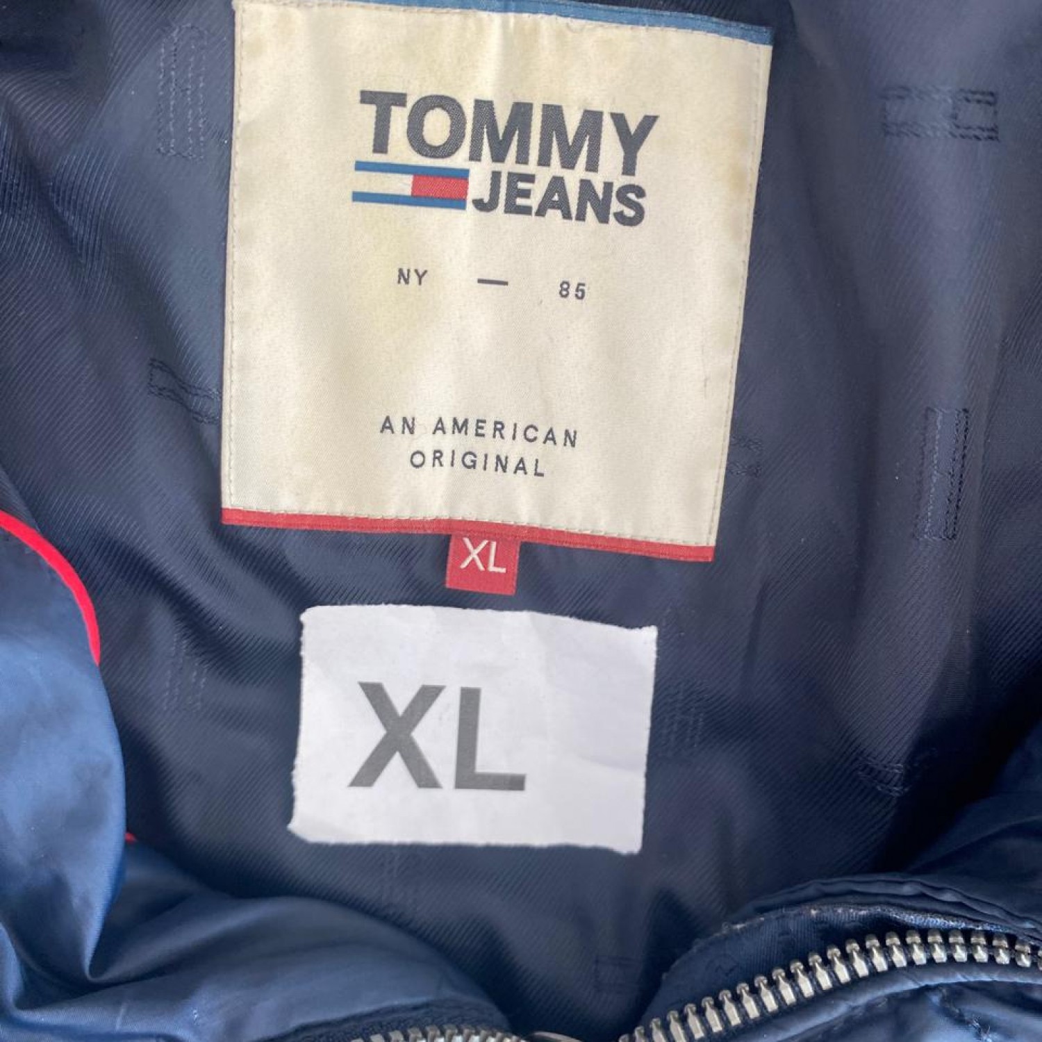 Tommy Jeans Μπλε Puffer Jacket με Γούνινη Κουκούλα – XL / Pre-Owned