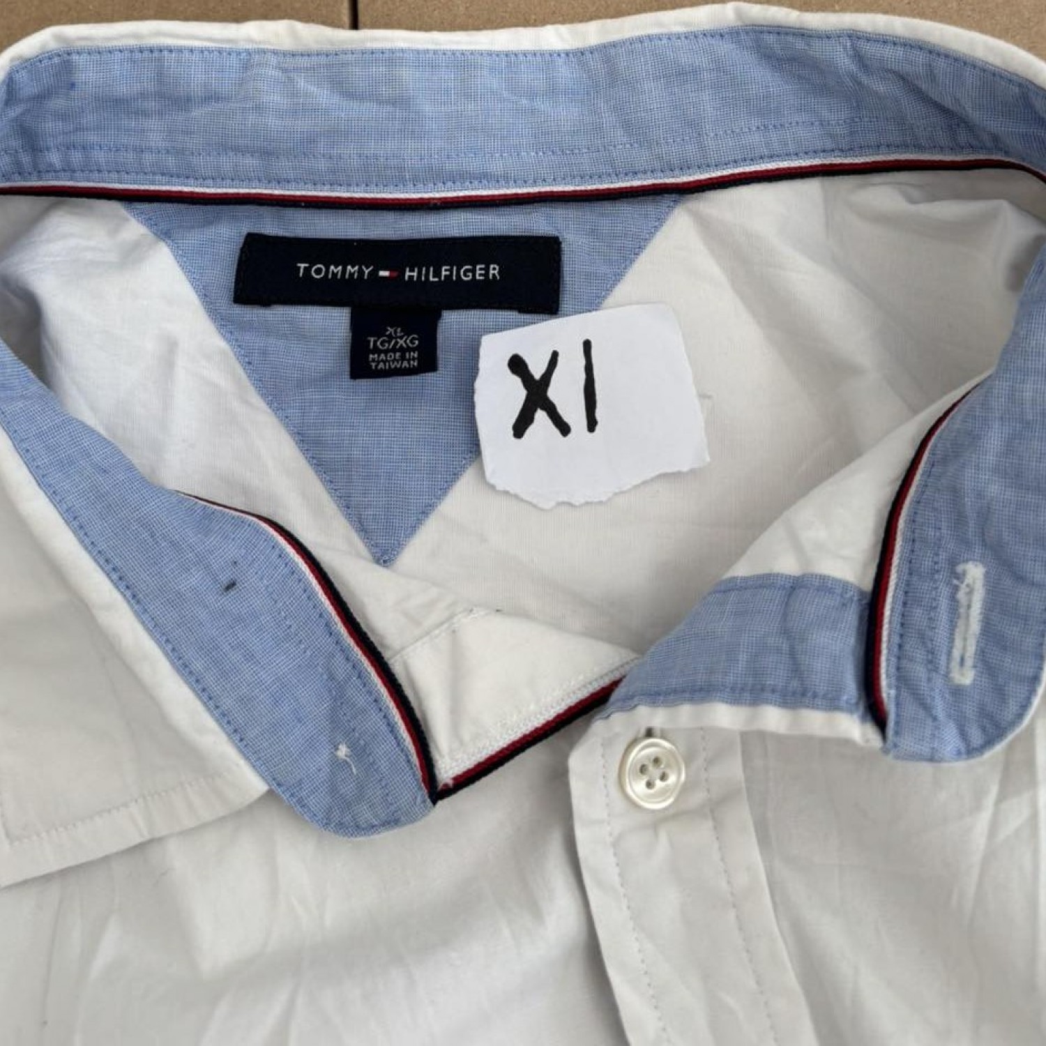 Tommy Hilfiger Λευκό Μακρυμάνικο Πουκάμισο με Μικρομοτίβο – Μέγεθος XL / Pre-Owned