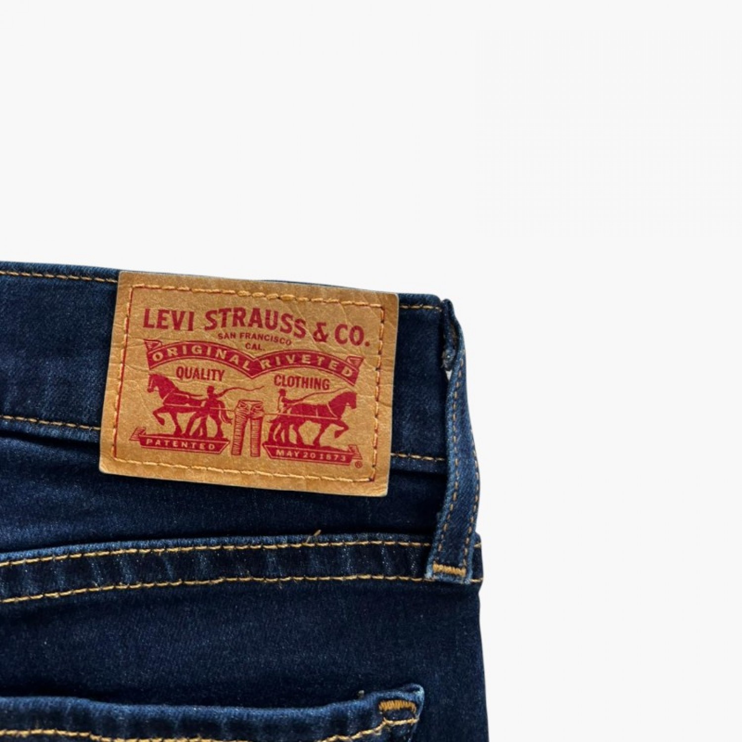 Levi’s 314 Shaping Straight Γυναικείο Σκούρο Μπλε Τζιν – Μέγεθος 34 / Pre-Owned