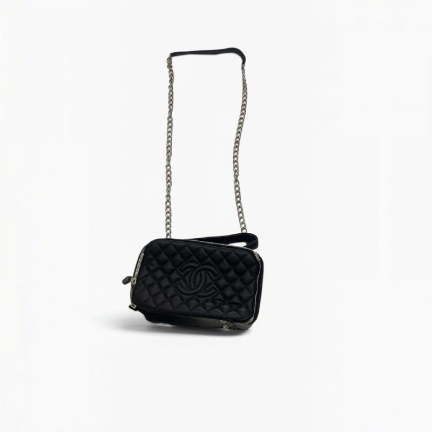 Chanel Quilted Chain Crossbody / Pre-Owned