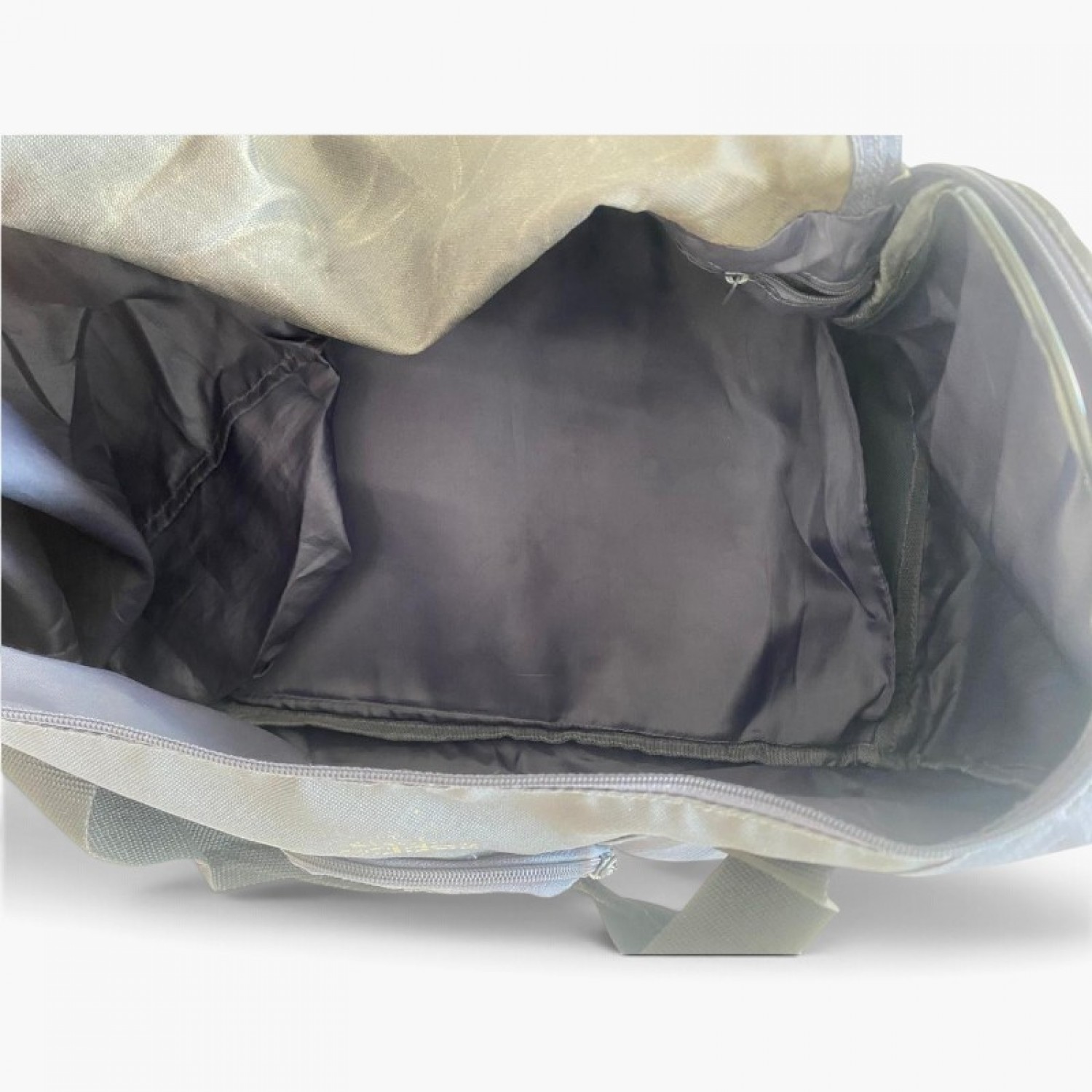 Adidas Training Duffel Bag / Pre-Owned