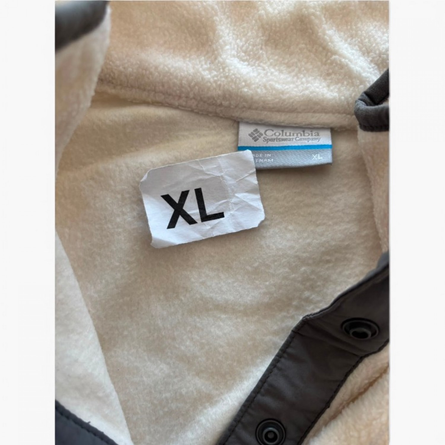 Columbia Fleece Pullover — Size XL / Pre-Owned